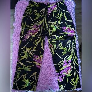 S.L. Fashions sz 6p black trousers with pink, yellow and green floral pattern